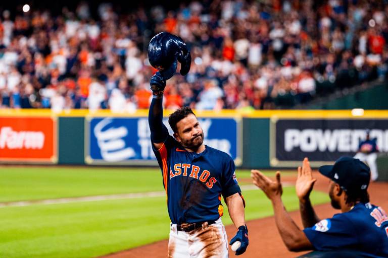 José Altuve hace historia con su hit número 2 mil de por vida