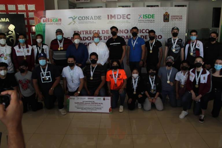 Pagan bono a deportistas por resultados en Juegos Nacionales CONADE 2019, en Culiacán