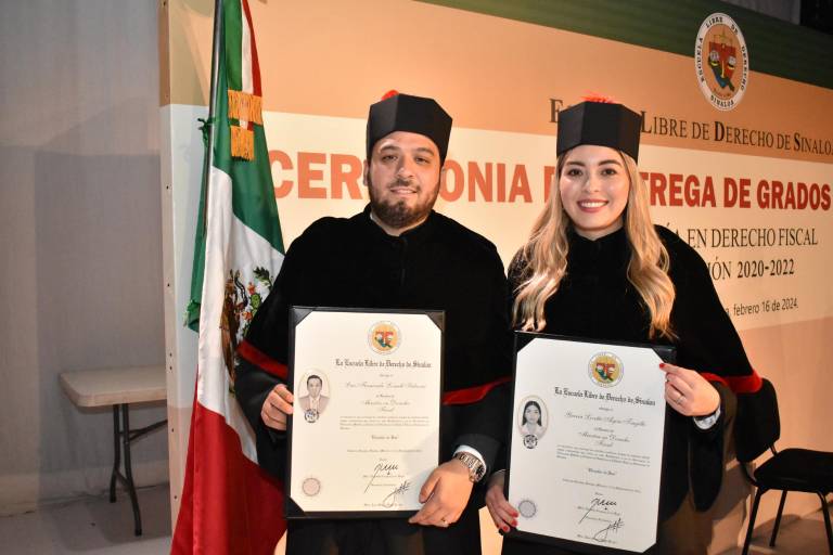 Son Maestros en Derecho Fiscal