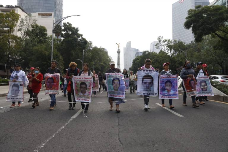 Poder Judicial ordena al Ejército no destruir documentos del caso Ayotzinapa
