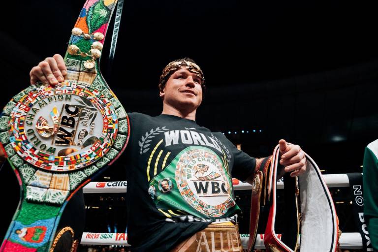 Canelo pide exorbitante cifra por pelear con Benavidez