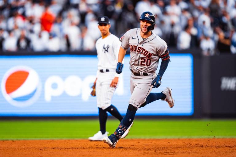 Astros, a un paso de eliminar a Yanquis y avanzar a la Serie Mundial