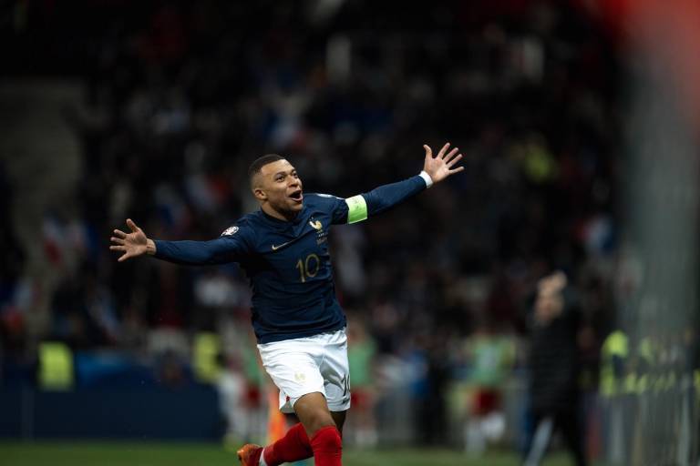 Kylian Mbappé saldría del PSG como agente libre