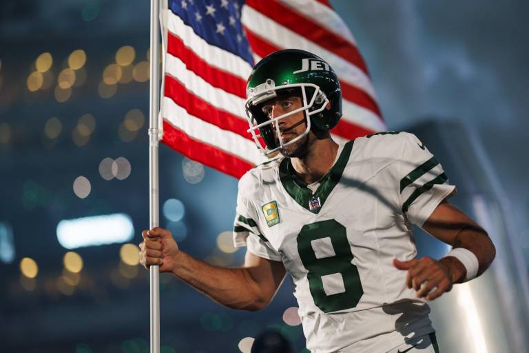El próximo destino de Aaron Rodgers y el futuro de Myles Garrett acaparan la atención