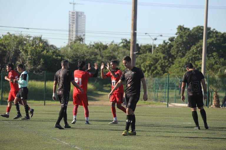 Aplasta La Vaquita Villa Unión a Yew Deportivo 96 en la Primera Fuerza