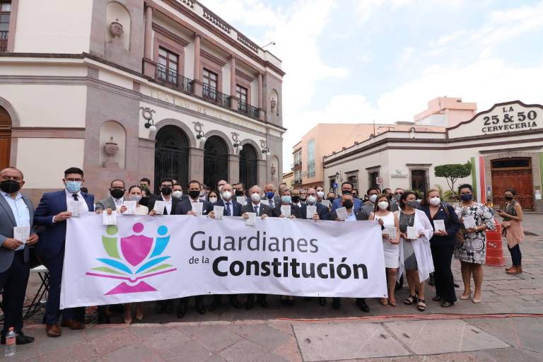 Coparmex se prepara para defender la Constitución, ante lo que considera intromisión de AMLO