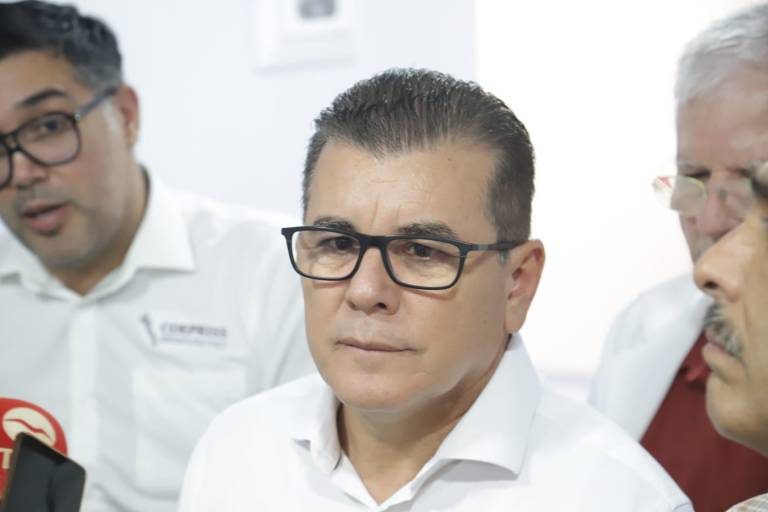 Lamenta Alcalde robo de autobús en Autopista Durango-Mazatlán y privación de chofer