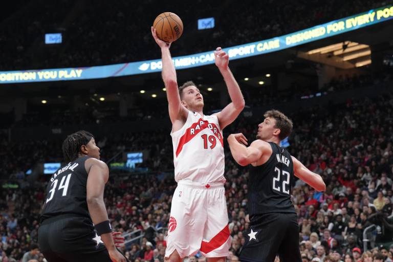 Raptors suma su quinta victoria en fila, al superar al Magic