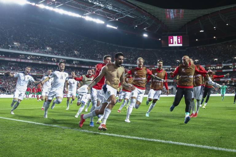 Serbia califica al Mundial y manda a Portugal al repechaje