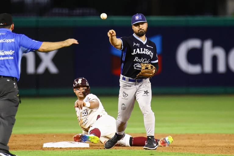 Tomateros de Culiacán vuelve a sacar la escoba para extender su racha a siete victorias en fila
