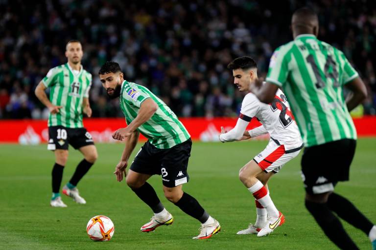 El Betis de Guardado y Lainez avanza a la final de la Copa del Rey