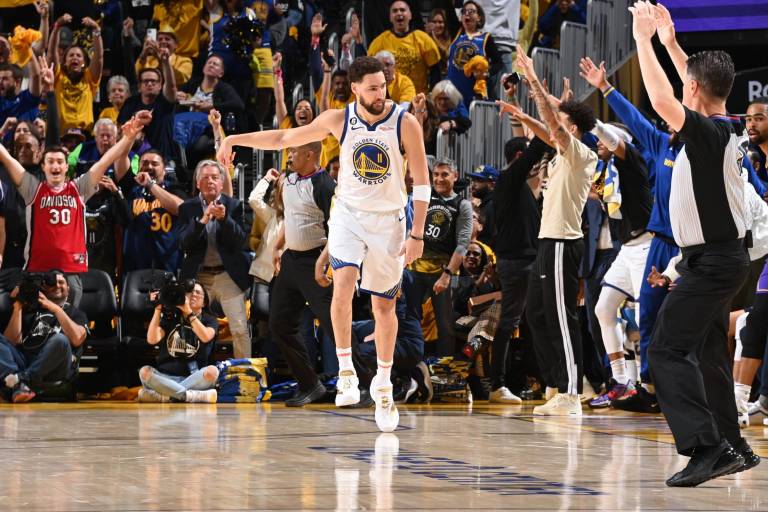 Golden State reacciona ante los Lakers y empata la serie