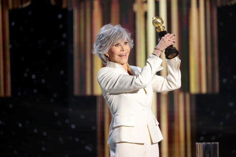 Hacen mujeres historia en los Globos de Oro 2021