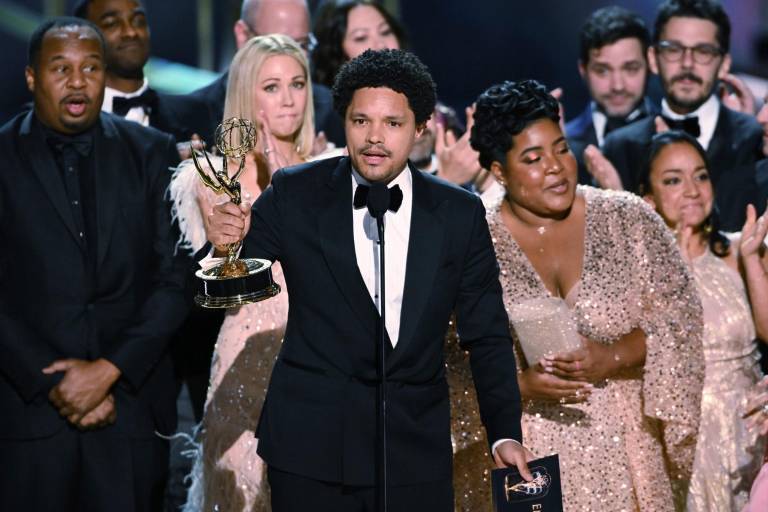 Arrasan las series ‘Succession’ y ‘The Bear’ en la 75 entrega de los Premios Emmy 2024