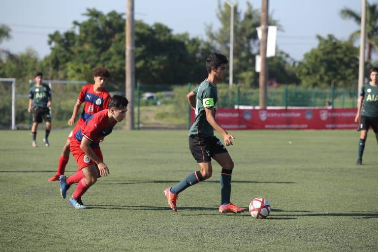 Fuerzas Básicas de los Cañoneros se encaminan a su clasificación en la Copa Mazatlán