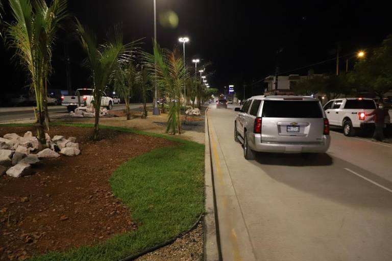 Inaugura Quirino rehabilitación de la Avenida Gabriel Leyva, su última obra en Mazatlán como Gobernador