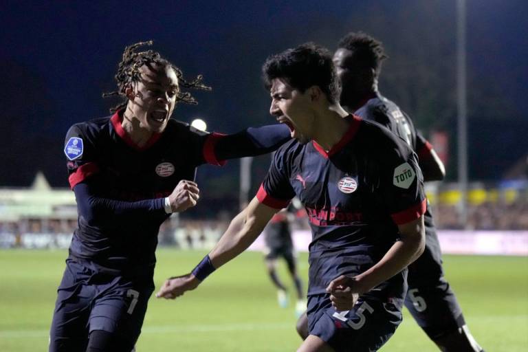 Sinaloense Érick Gutiérrez anota y manda al PSV a la final de la Copa de los Países Bajos