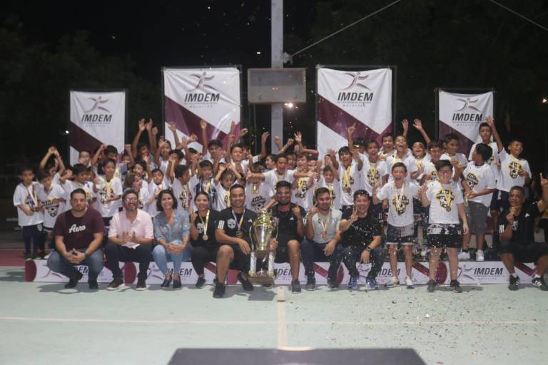 Premian a lo mejor del Interacademias