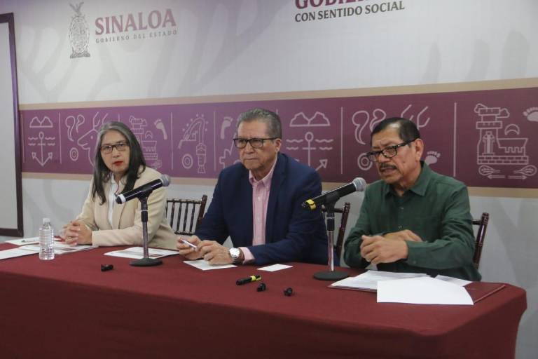 Presume Mérida Sánchez seguridad en la autopista Culiacán-Mazatlán