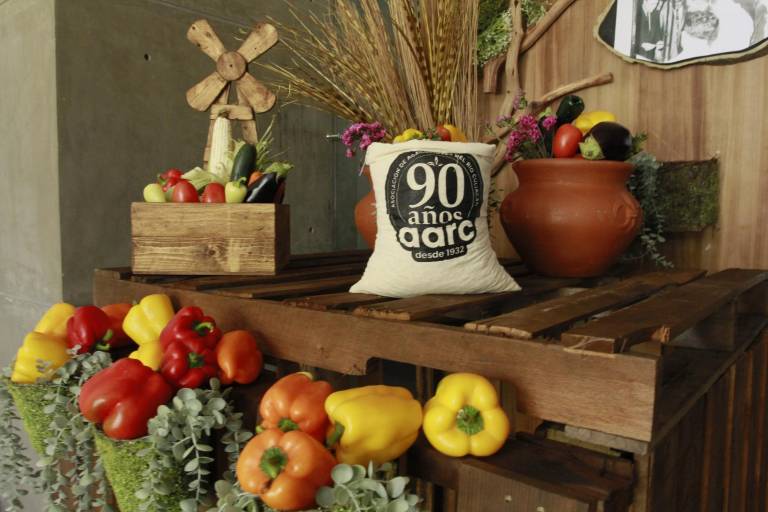 Celebran el Día del Agricultor en familia
