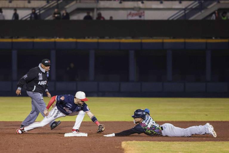 Algodoneros supera a Águilas y está a un triunfo de avanzar a las semifinales