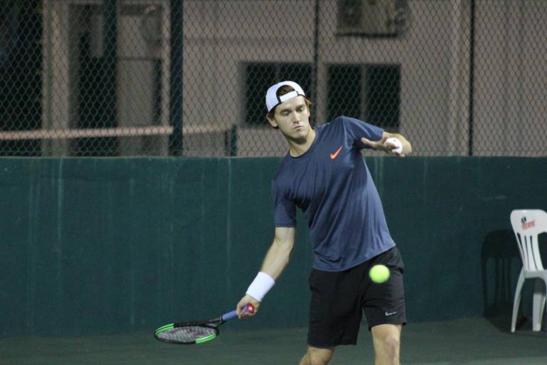 Mazatleco Luis Patiño cae en la primera ronda del Torneo de Alicante