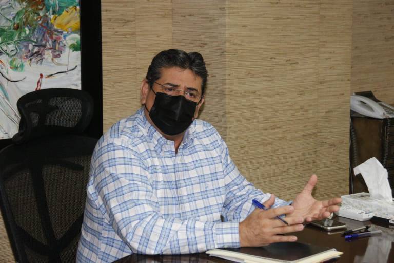 Presupuesto 2022 de Sinaloa incluirá ya peticiones de Rocha Moya, dice Tesorero estatal