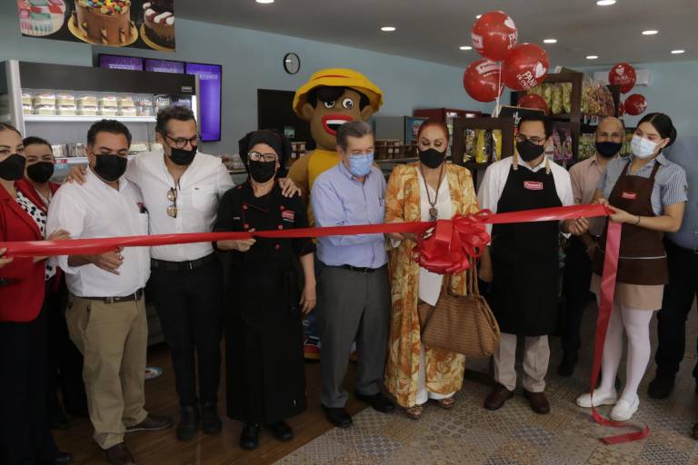 Dan la bienvenida a Panamá Cocina Express, en Culiacán