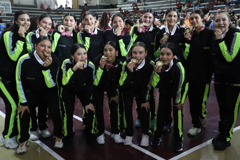 Sinaloa se baña de oro en voleibol de sala femenil en la Olimpiada Nacional