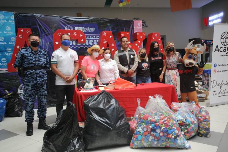 Reúnen con éxito más de 10 toneladas en el Tapatón y Libretón 2022, en Mazatlán