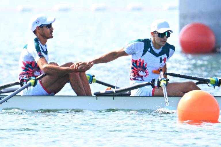 Miguel Carballo y Alexis López en el top 10 olímpico de remo