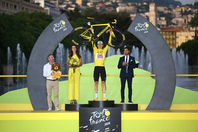 ¡Arrasa! Tadej Pogacar gana el Tour de Francia 2024