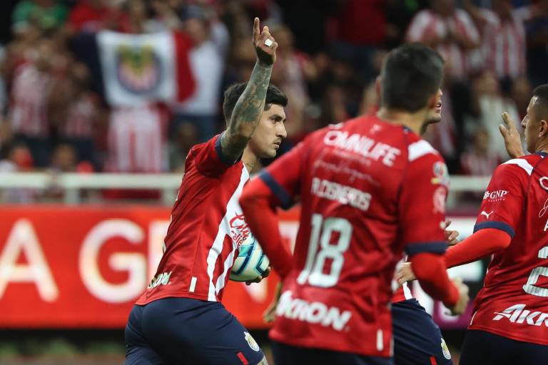 Chivas amarga regreso de ‘Piojo’ Herrera con Xolos