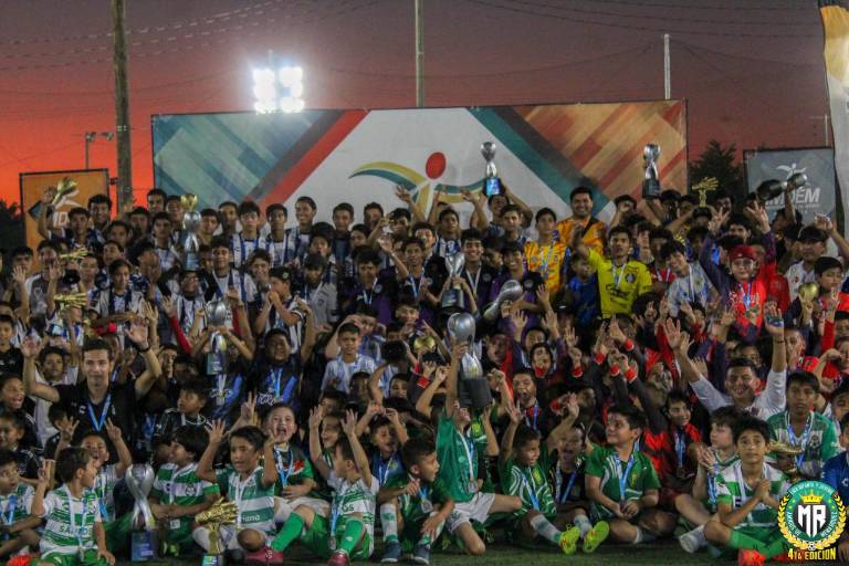 Clausuran Cuarta Edición de la Liga Infantil y Juvenil Amigos de Mena Rodríguez, en la Toledo Corro