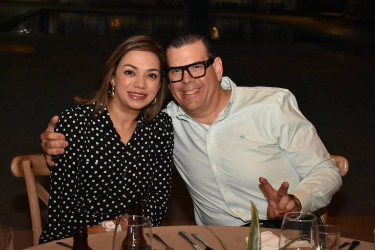 Apoyan sinaloenses a La Noche Bohemia con Causa 2024