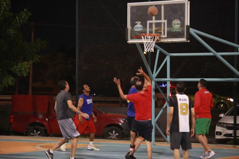 Manijas-El Tímbiri iguala final en Baloncesto Veteranos