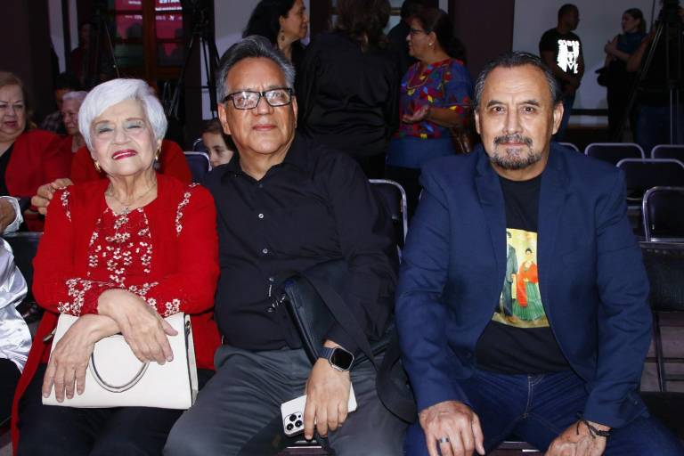 Entregan a Ito Contreras el Premio Sinaloa de Artes