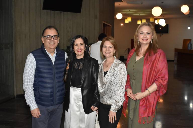 Aplauden al talento sinaloense en el homenaje a Céline Dion