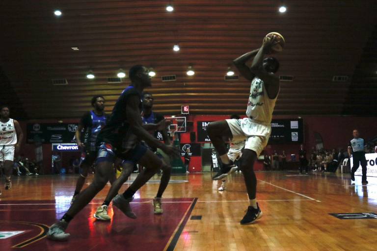 Caballeros de Culiacán espera en semis a Astros de Jalisco o Zonkeys de Tijuana