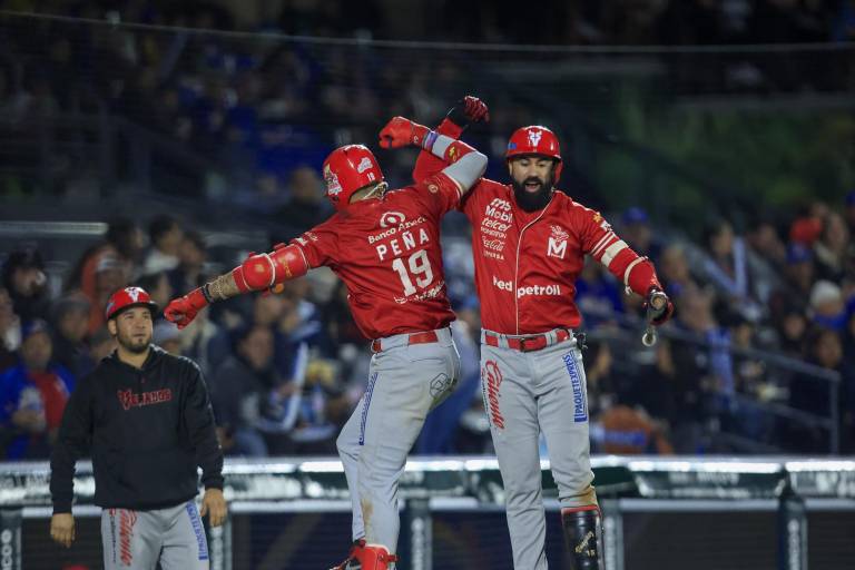 Venados de Mazatlán ‘explota’ a la ofensiva y obliga el regreso de la serie al Teodoro Mariscal