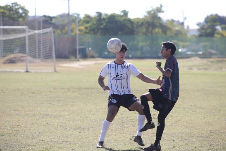 Yew Deportivo 96 derrota a Cuervos en atropellado encuentro