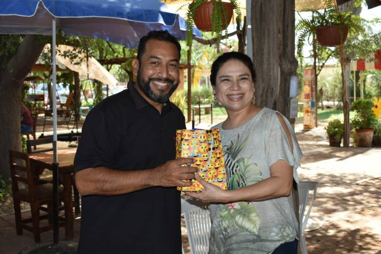 Datemex les desea feliz Día del Padre a sus colaboradores