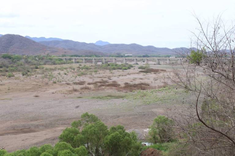Río Baluarte en Rosario se mantiene sin captar agua pese a intensas lluvias
