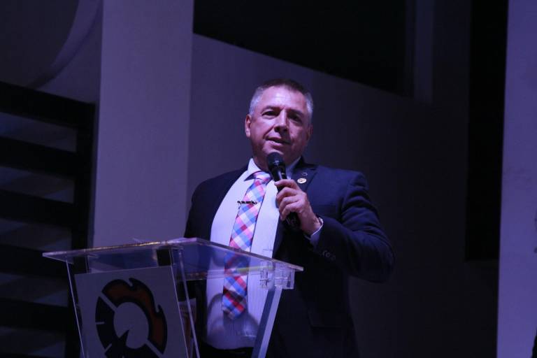 Entrega Canacintra Culiacán a Eduardo Ochoa, el Galardón al Industrial del Año 2022