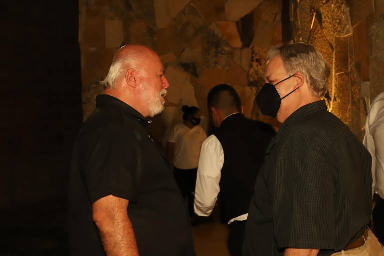 Prueban los sabores de Sinaloa en cena benéfica