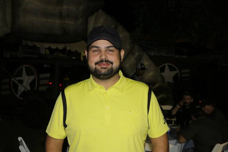 Premian desempeño de golfistas