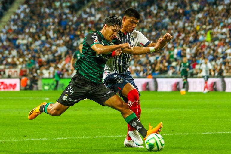 Rayados deja en el camino a Santos y está en semifinales