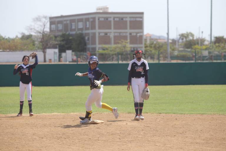 Se corona Mazatlán en la U-10 del Campeonato Estatal de Softbol Femenil