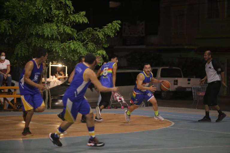 Picudos consigue su pase a la final del torneo de baloncesto de Casa Hogar