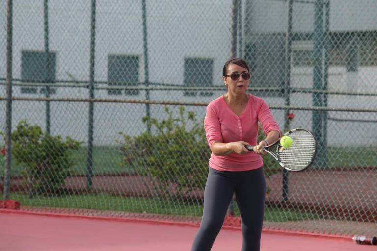 Jornada vibrante en Torneo Qué Padre El Tenis 2021